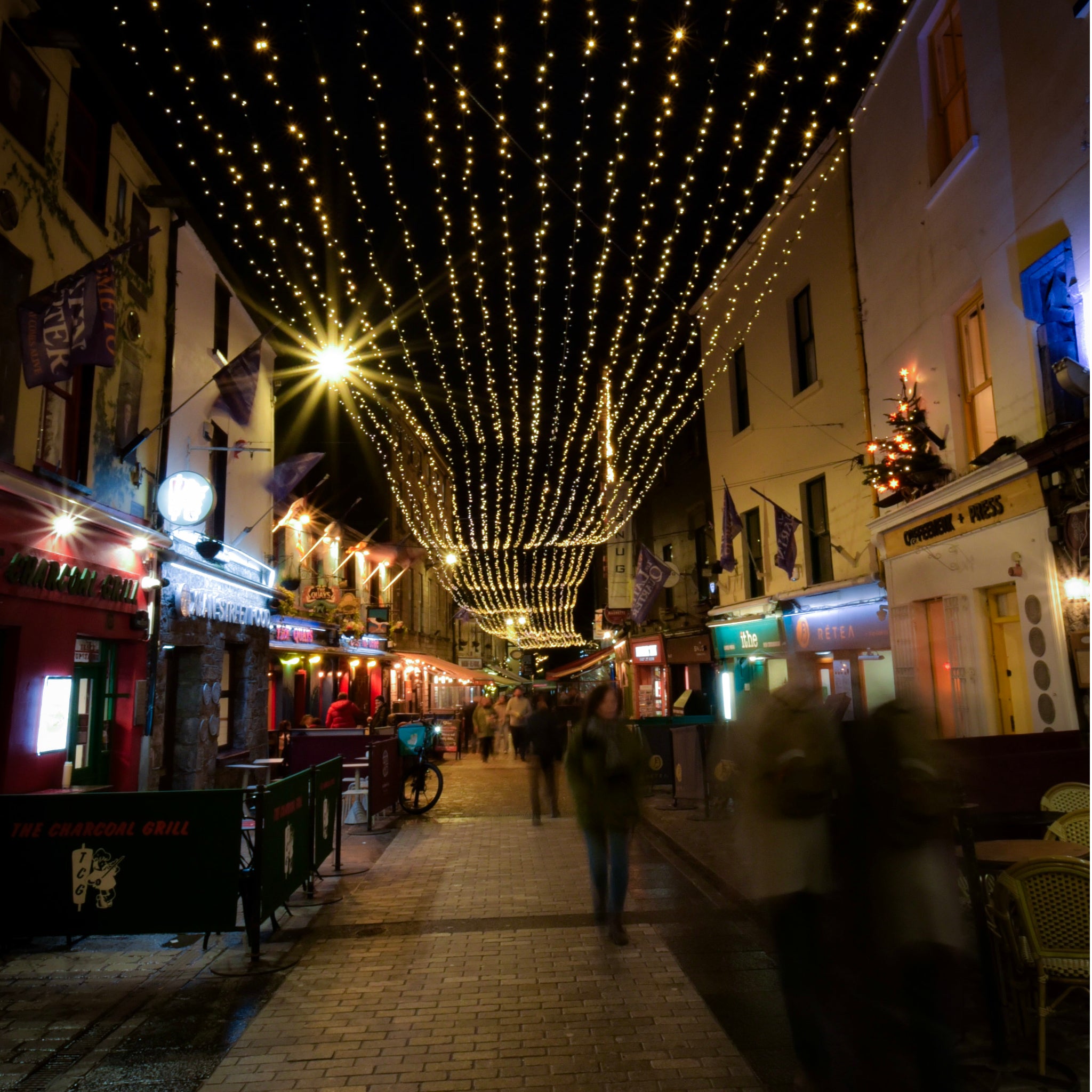 Galways: Latin Quarter , Westend, and Claddagh Evening Walking Tour