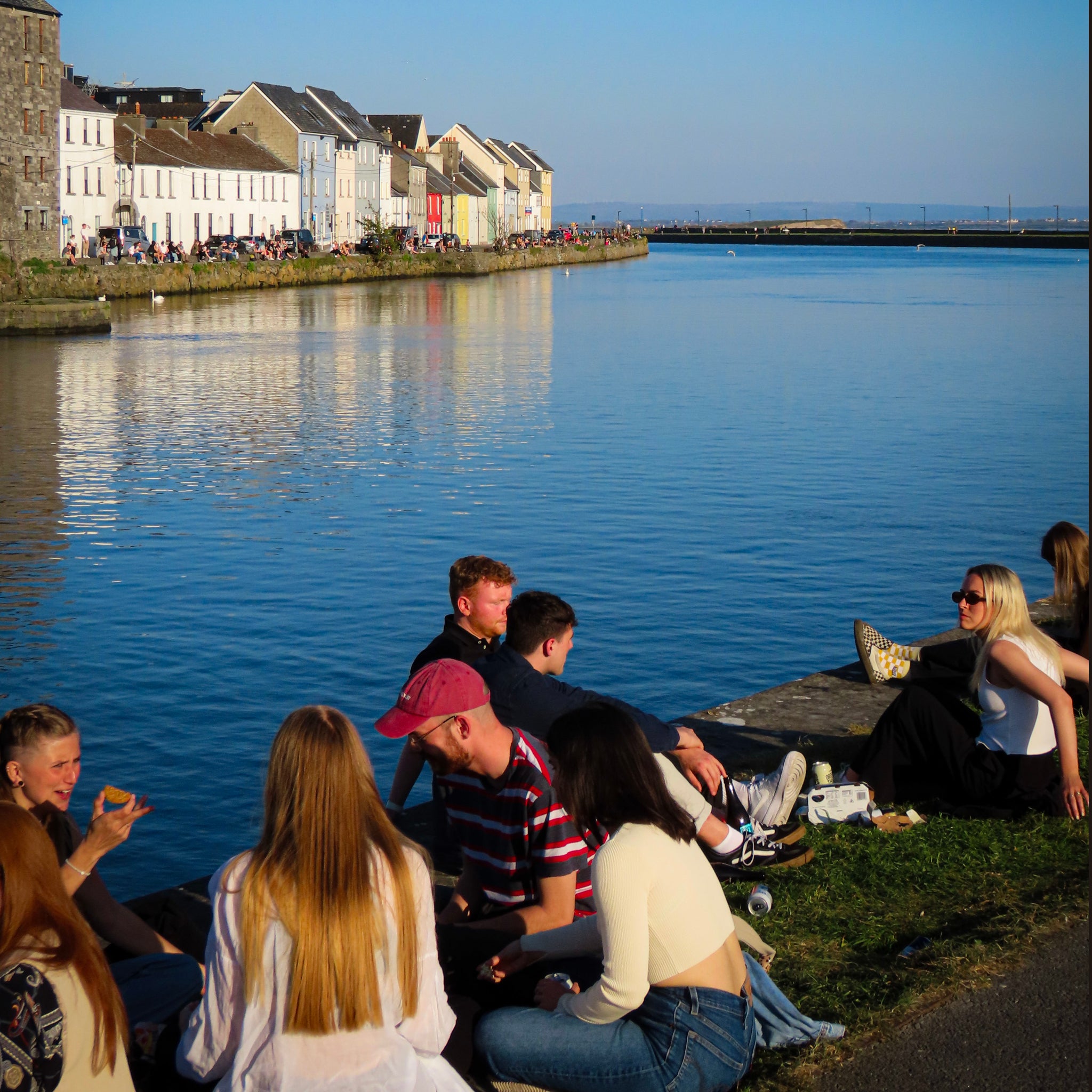 Galways: Latin Quarter , Westend, and Claddagh Evening Walking Tour