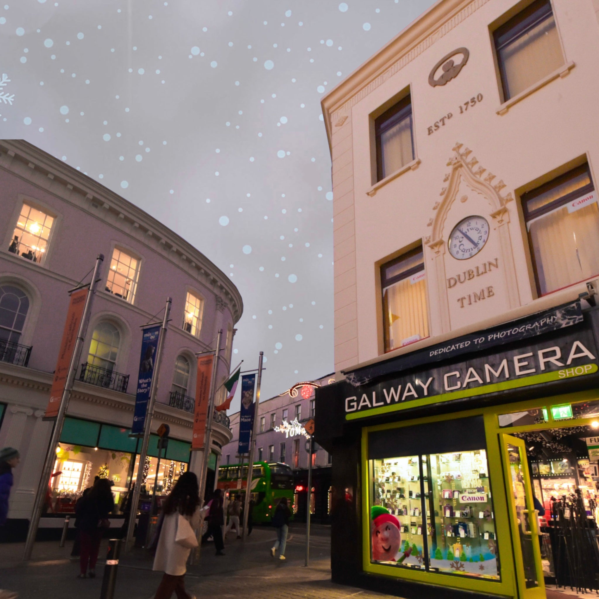 Extended Hours for the Festive Season at Galway Camera Shop!