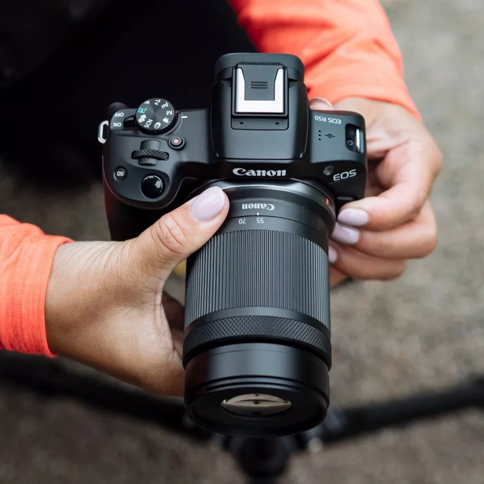 Canon RF-S 55-210mm f/5-7.1 IS STM lens