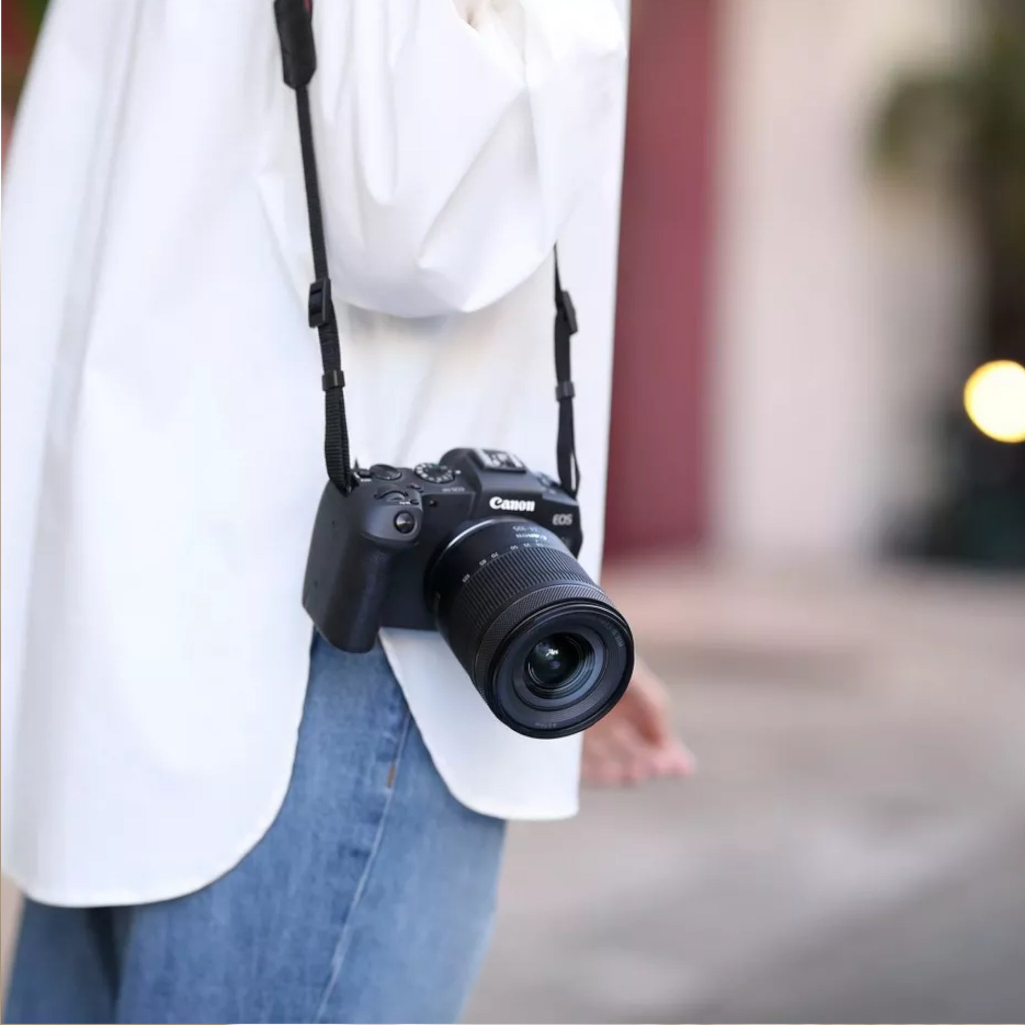 Canon RF 24-105mm f/4-7.1 IS STM lens