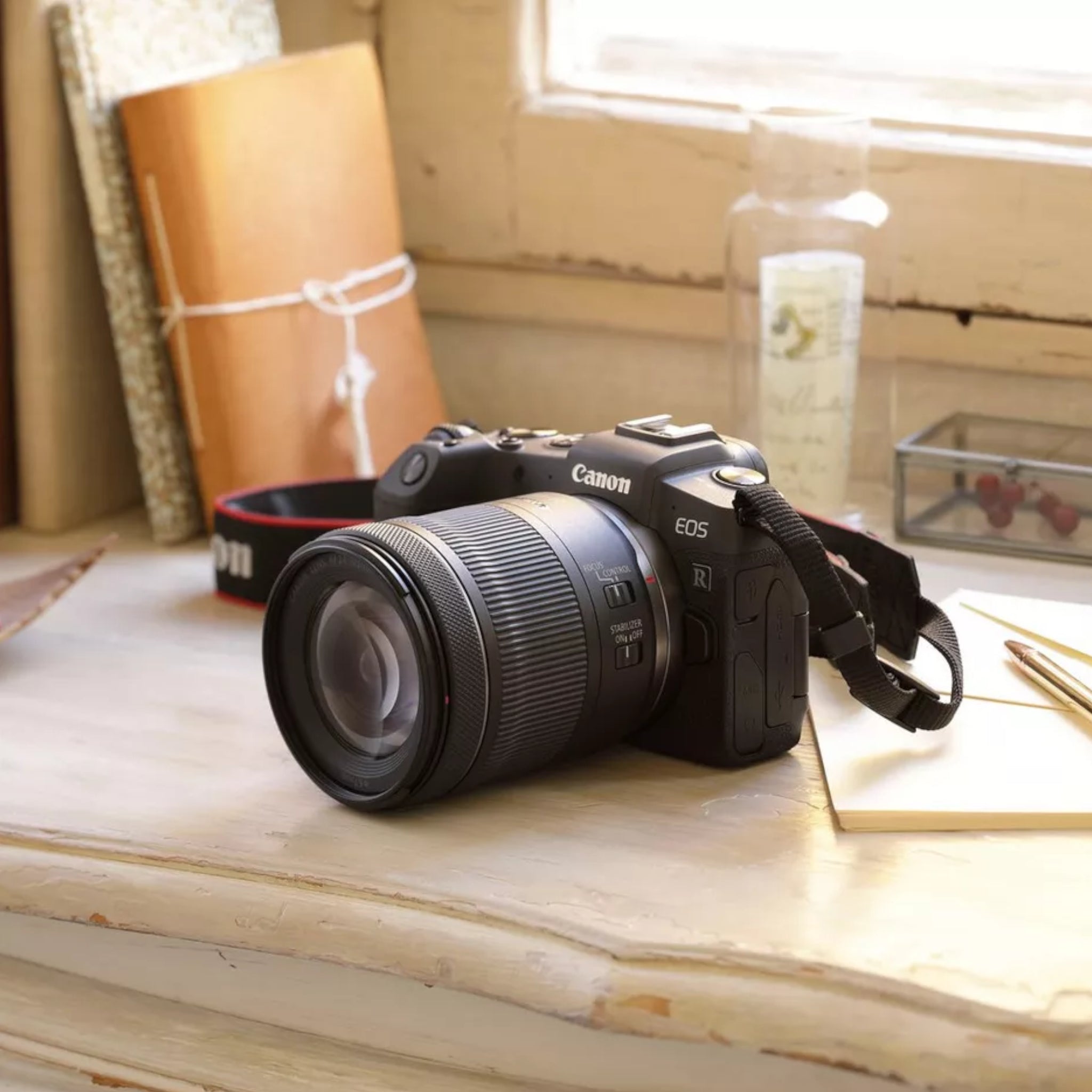 Canon RF 24-105mm f/4-7.1 IS STM lens