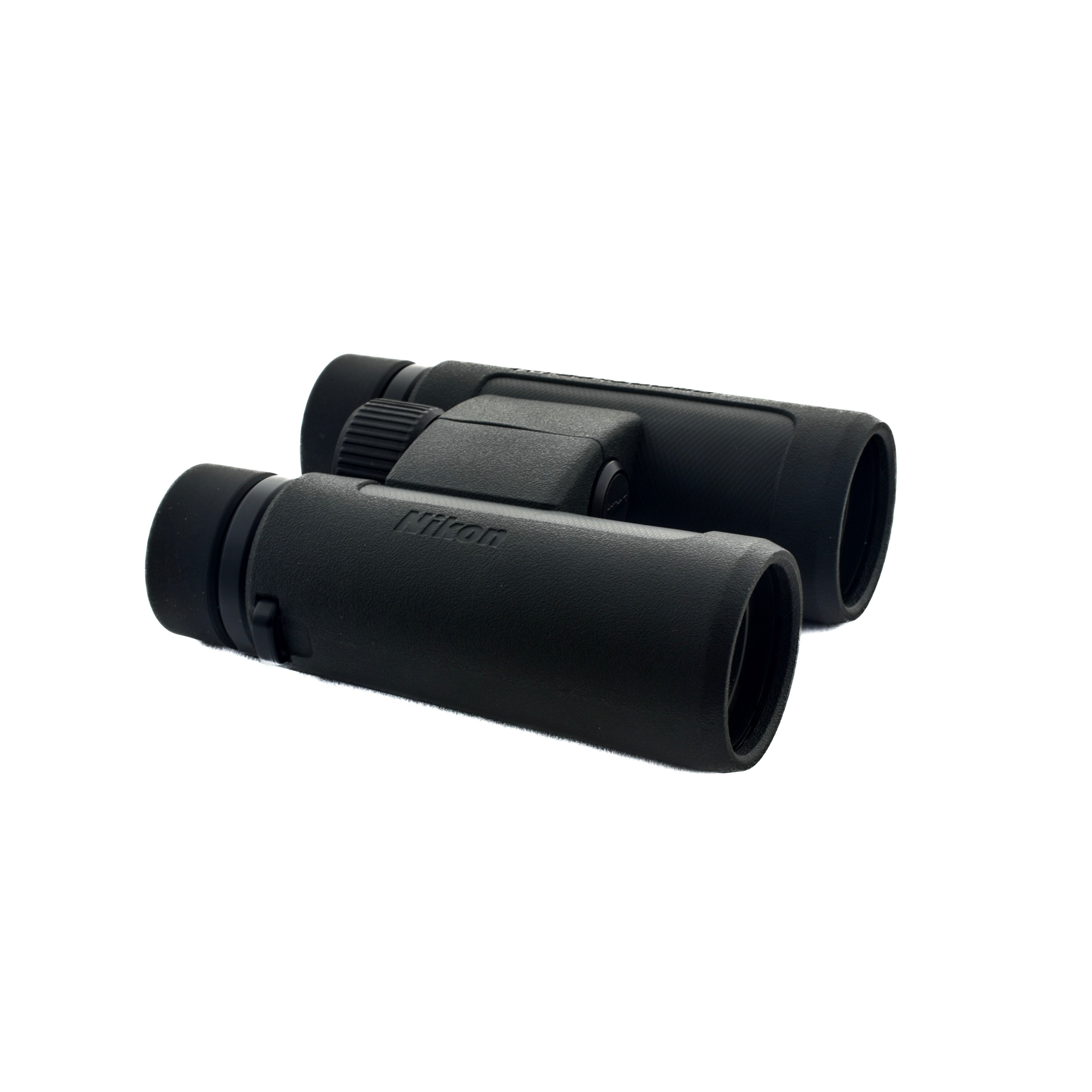 Nikon Prostaff P3 10x30 WP Binoculars (Black)