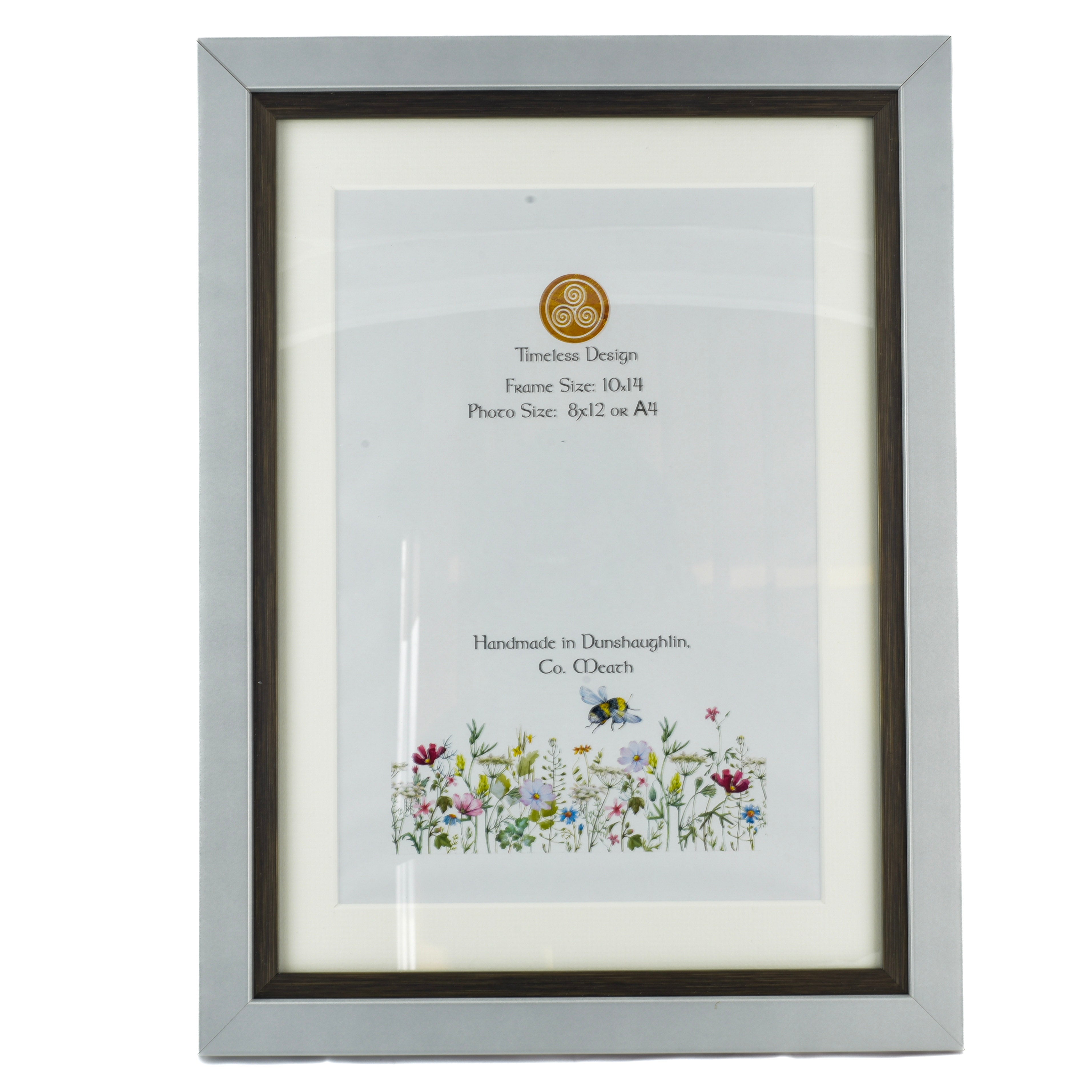 Timeless Design Photo Size 8x12/ Frame size 10x14 Photo Frame